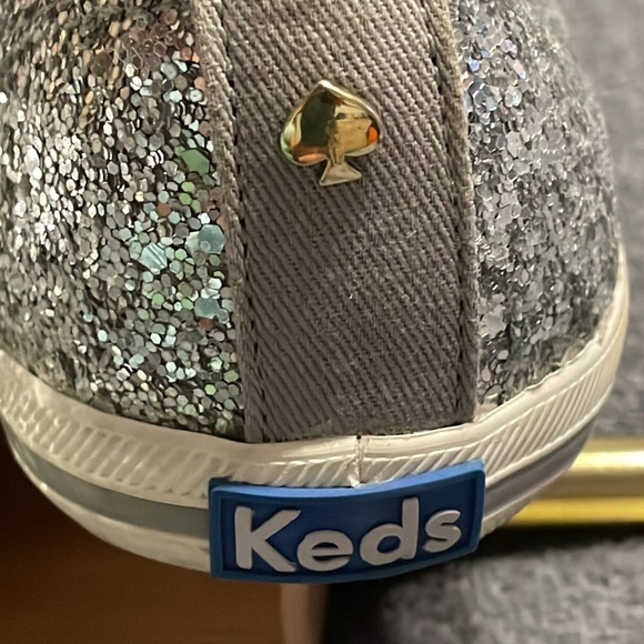 Kate Spade + Keds Women’s Champion Silver Glitter Lace-Up Sneaker Size 8.5 - Picture 9 of 11